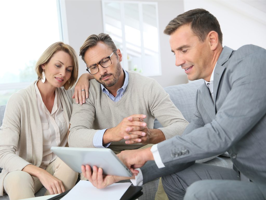 Advisor meeting with couple